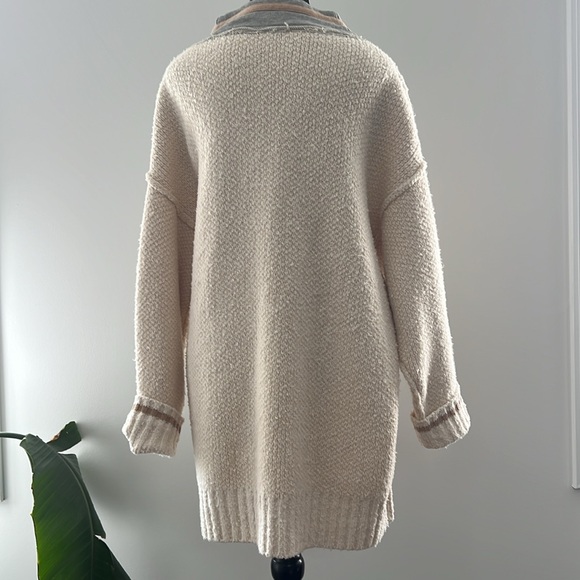 Free People Oversized Sweater xs/s like new condition - Picture 2 of 12